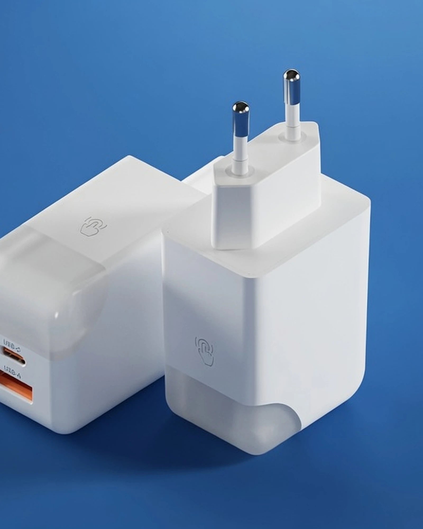 Adaptateur secteur double ports USB C et A 65W à personnaliser - 1